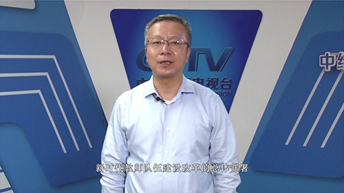 圖為教育部教師工作司任友群向特教老師表達(dá)節(jié)日祝福